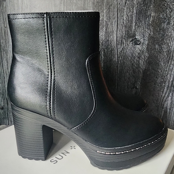 Sun + Stone Womens Kiinsley Faux Leather Block Heel Ankle Boots| Size 8M|New W B - Picture 8 of 10